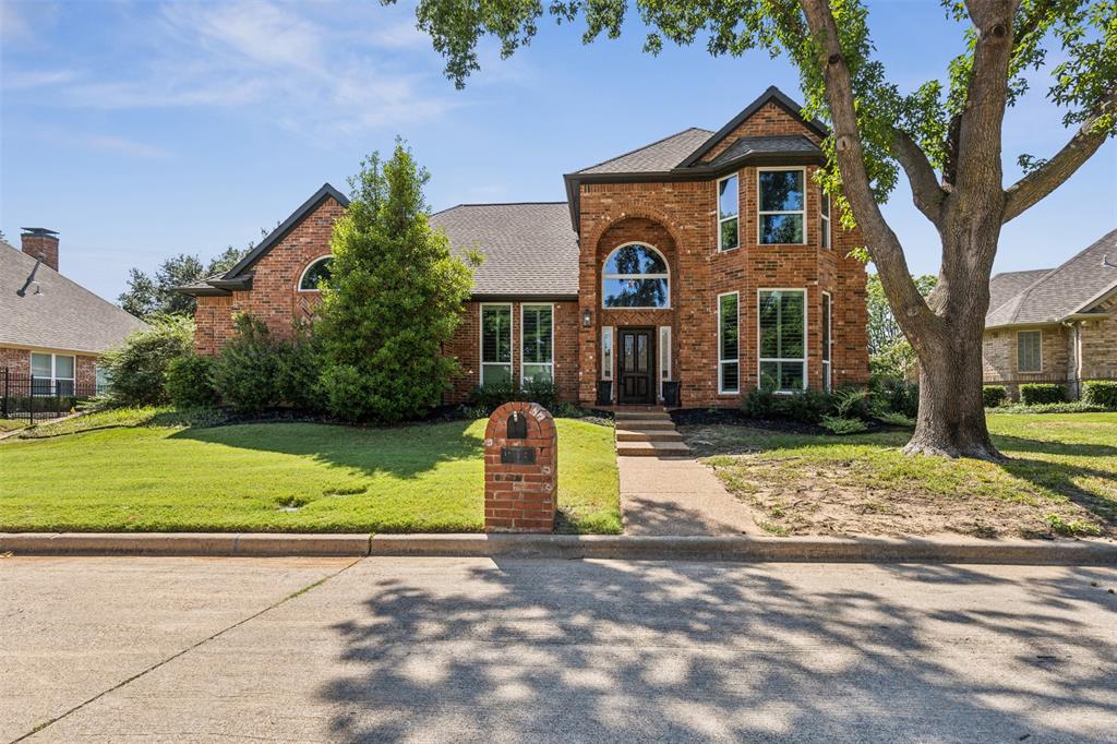Woodland Hills Colleyville - Residential