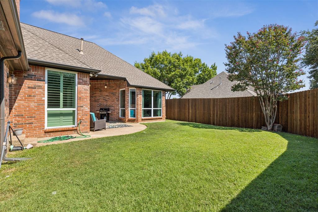 Woodland Hills Colleyville - Residential