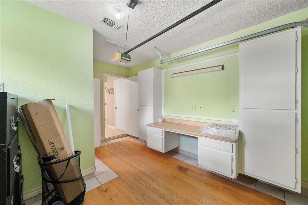 W H Curry Tr 1b03 Abs 277 - Residential