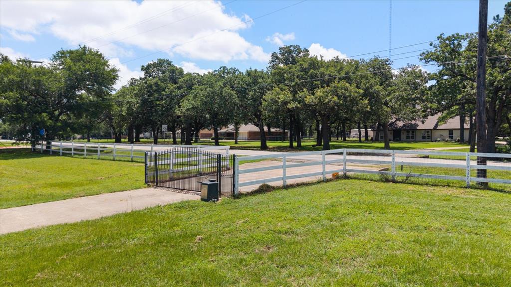 W H Curry Tr 1b03 Abs 277 - Residential