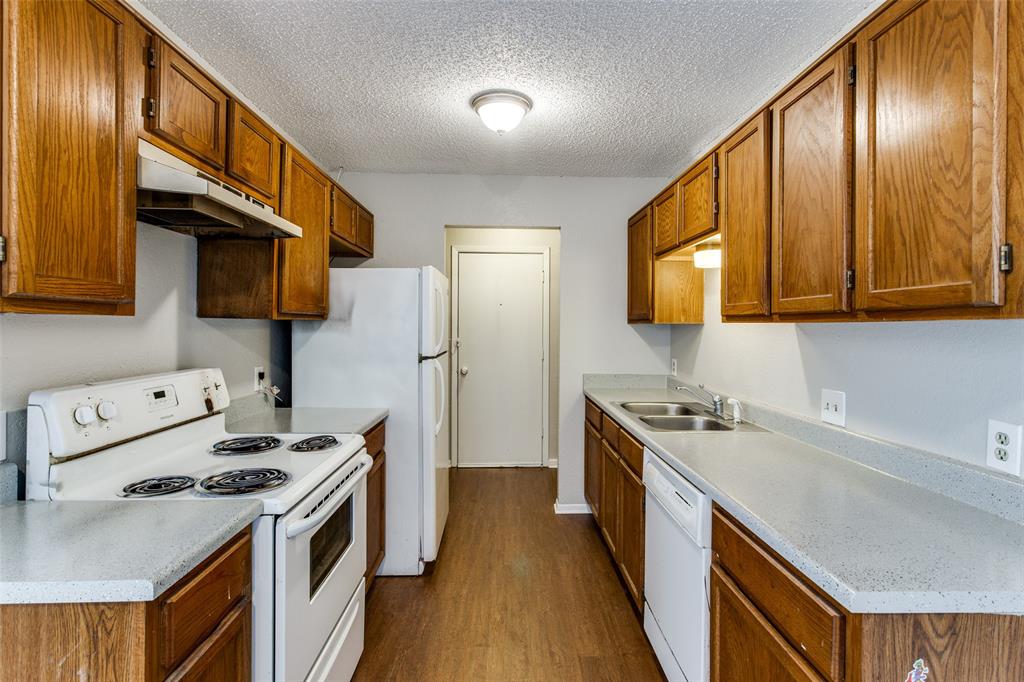 Hulen Meadow Add - Residential Income