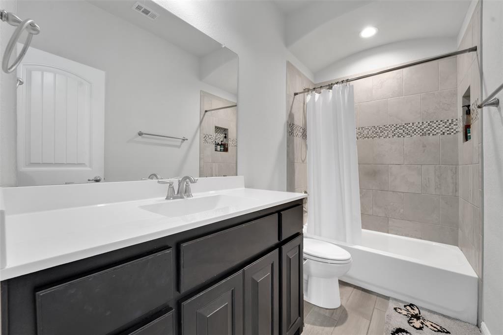 Hawthorne Mdws - Residential