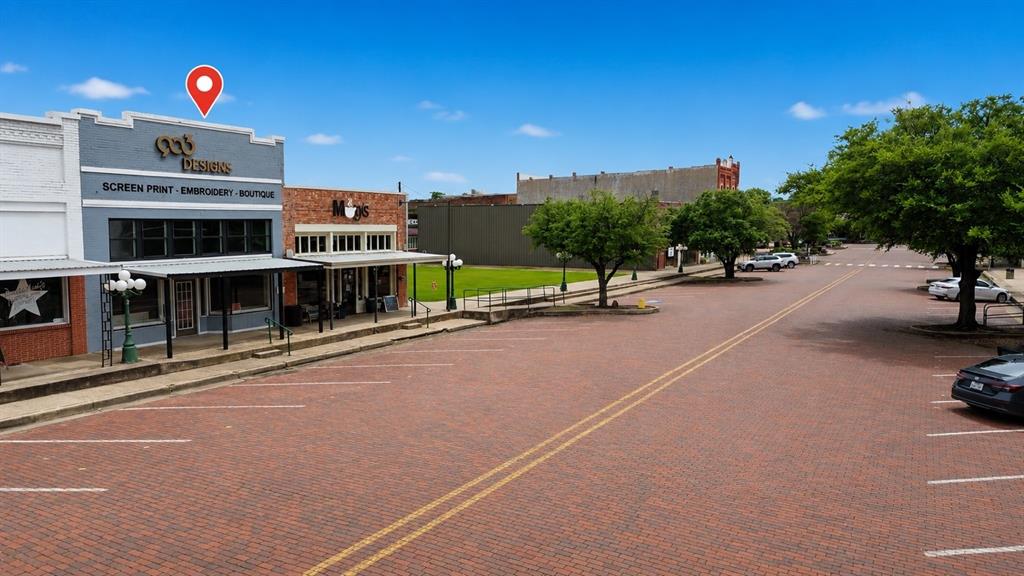 Orig Town Of Commerce - Commercial Sale