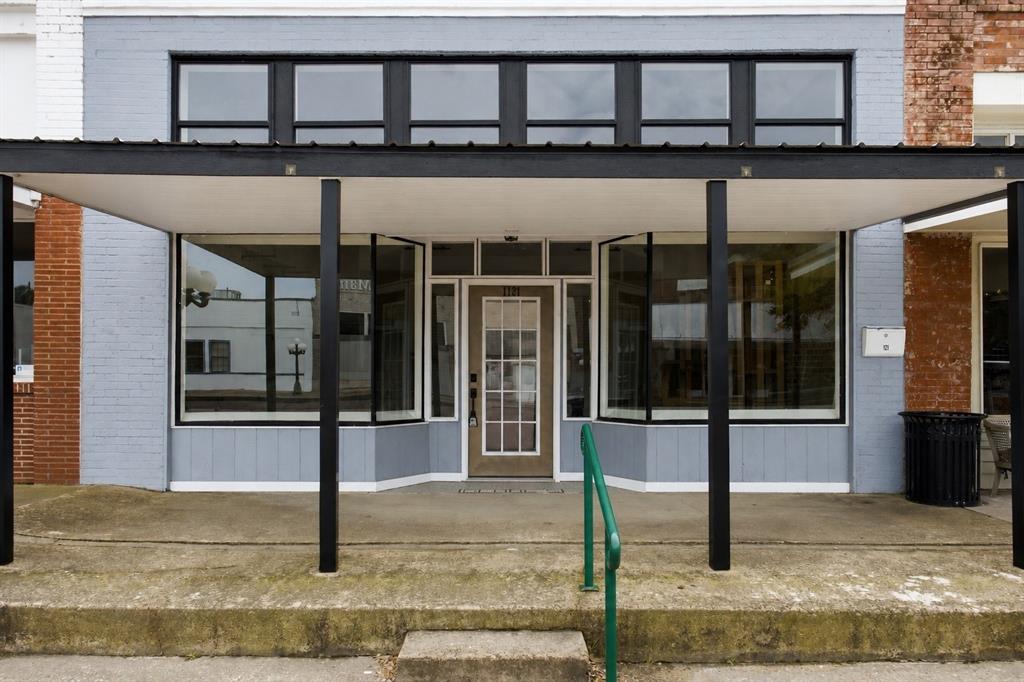 Orig Town Of Commerce - Commercial Sale