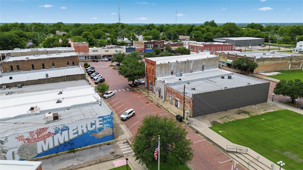Orig Town Of Commerce - Commercial Sale