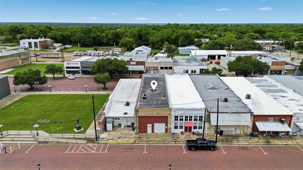 Orig Town Of Commerce - Commercial Sale