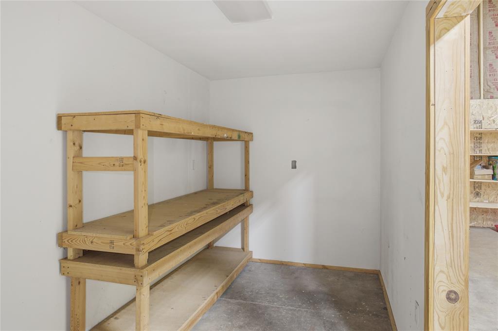 Orig Town Of Commerce - Commercial Sale
