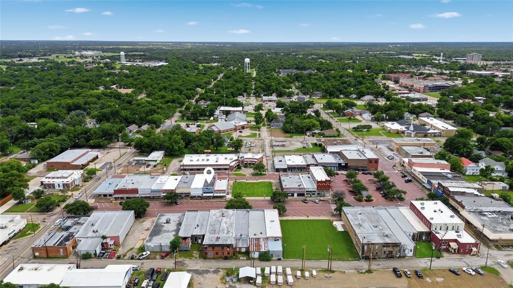 Orig Town Of Commerce - Commercial Sale