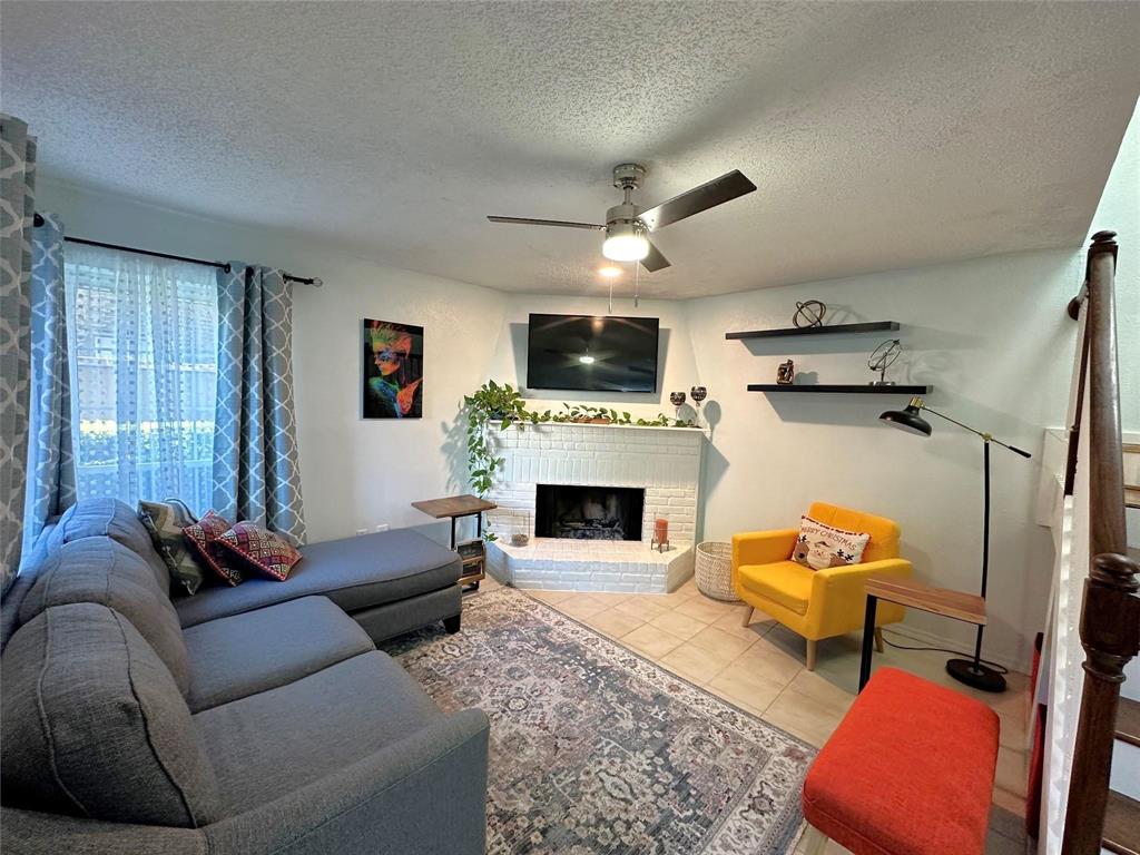 Waterfall Crossing Condo - Residential Lease