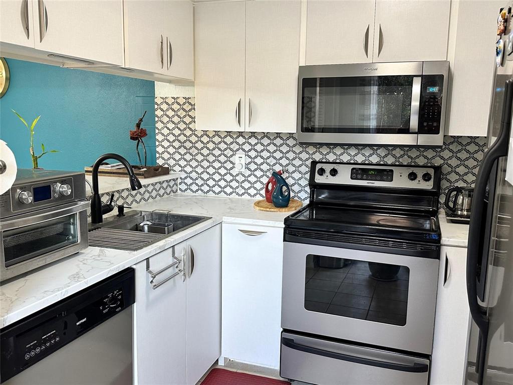 Waterfall Crossing Condo - Residential Lease
