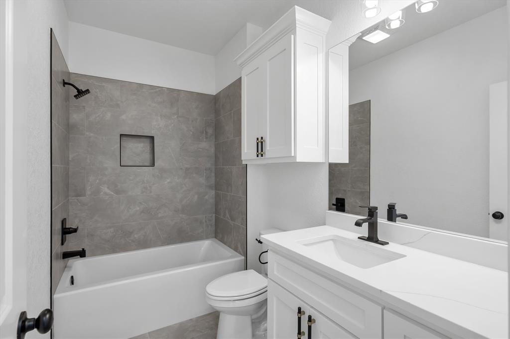 Crown Point Estates - Residential