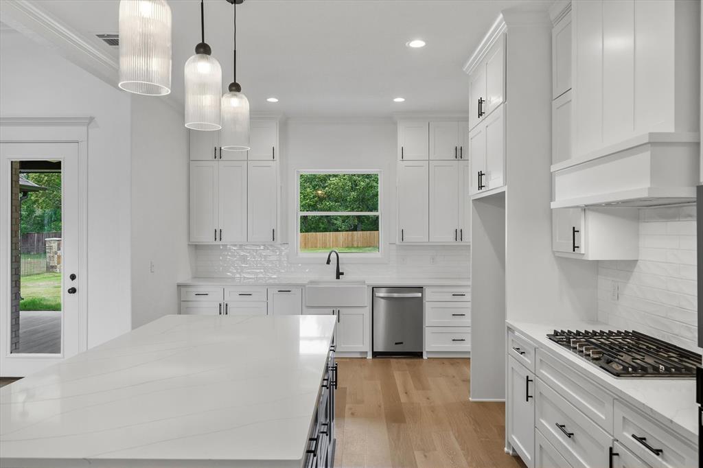 Crown Point Estates - Residential
