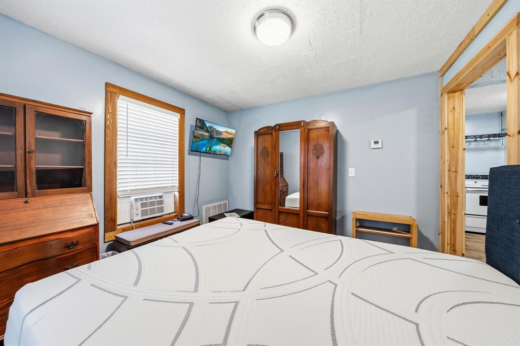 Cedar Shores - Residential