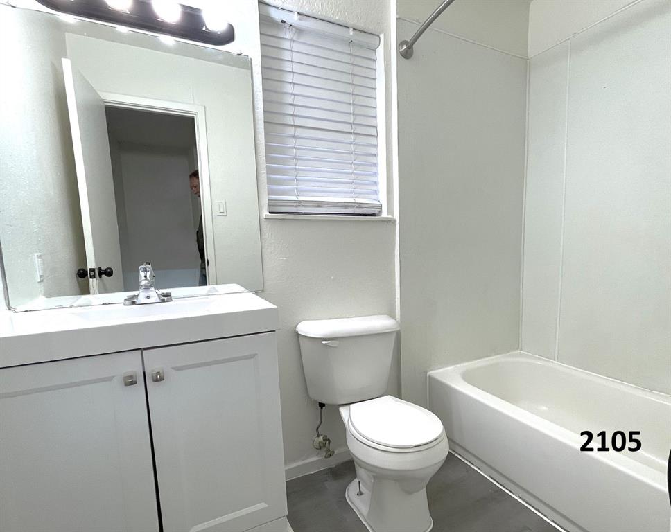 Cedar Rdg Arlington Town Homes - Residential Income