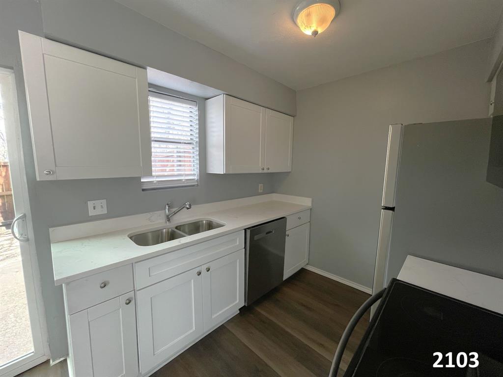 Cedar Rdg Arlington Town Homes - Residential Income