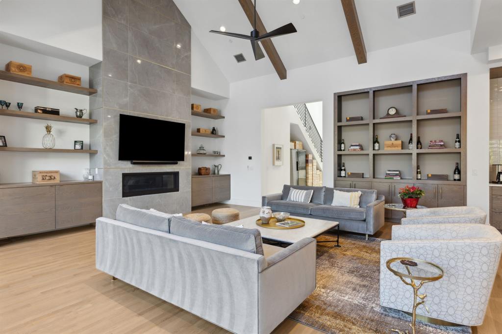Jackson Heights 01 - Residential