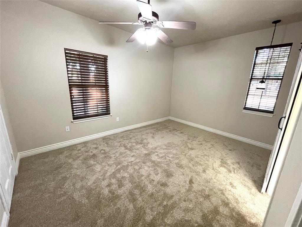 Oakwood Estates - Residential Lease