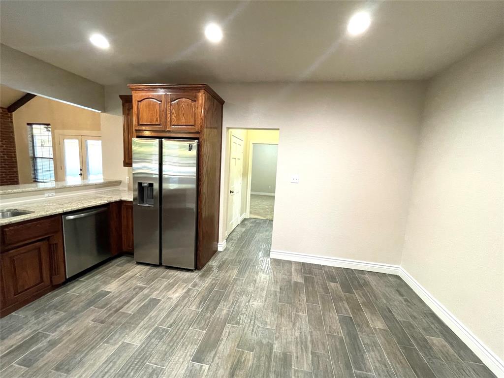 Oakwood Estates - Residential Lease