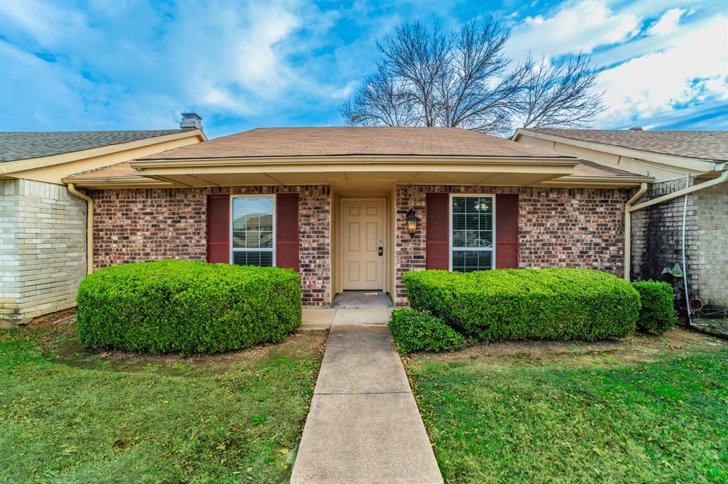 Mountain Creek Twnhs 02 - Residential