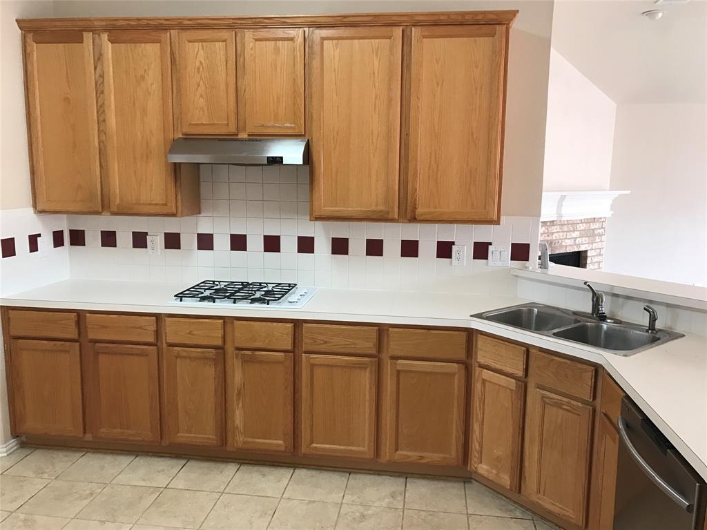 Estates At Fountain Creek #02-4 - Residential Lease
