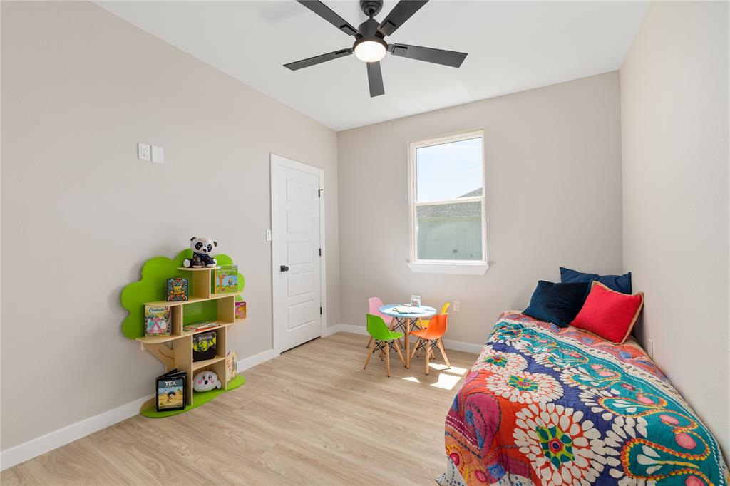 LONGHORN PHASE 1 - Residential