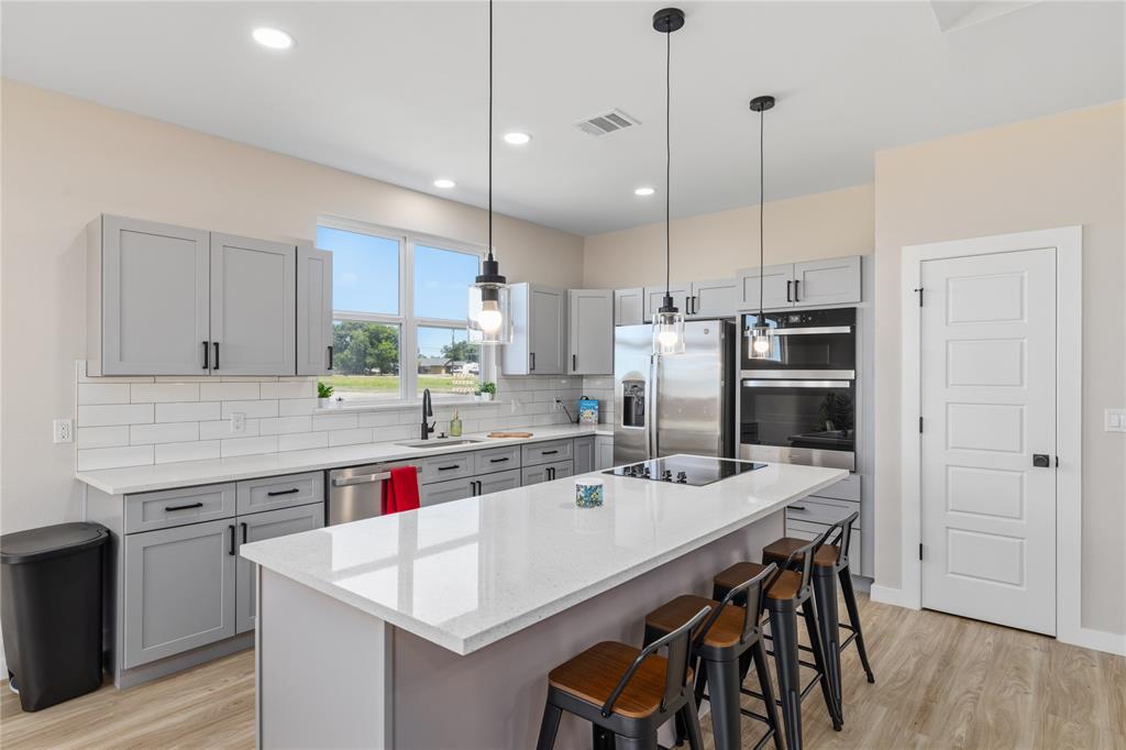 LONGHORN PHASE 1 - Residential