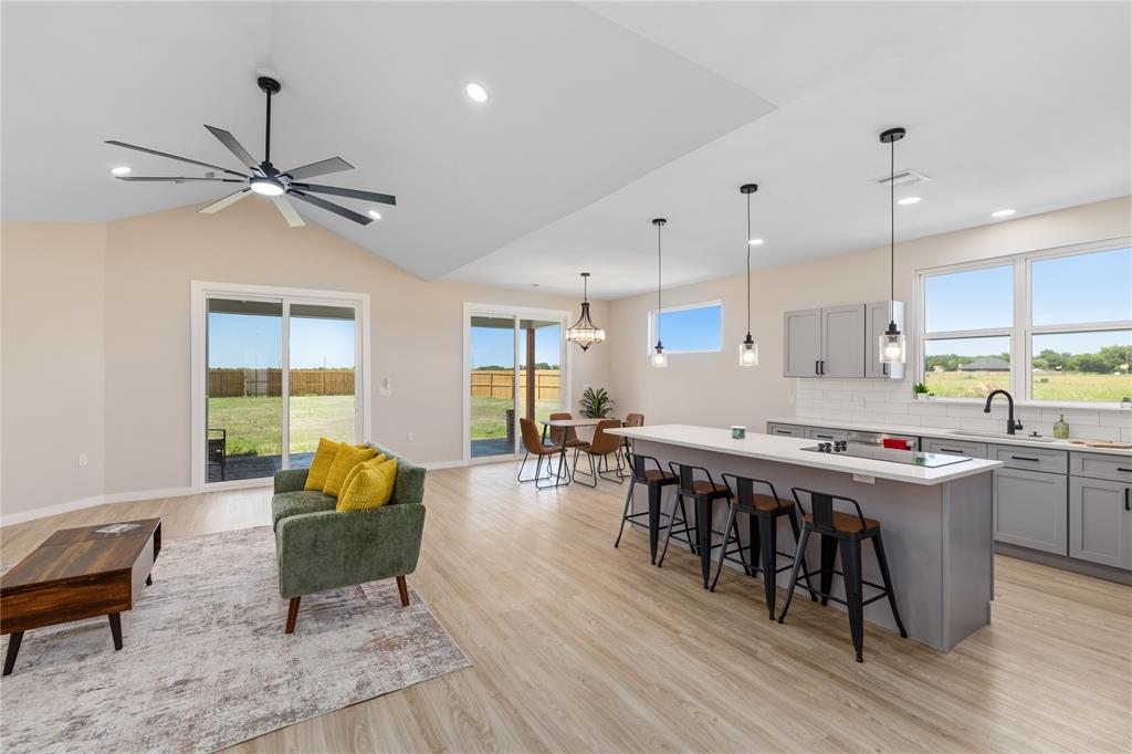LONGHORN PHASE 1 - Residential