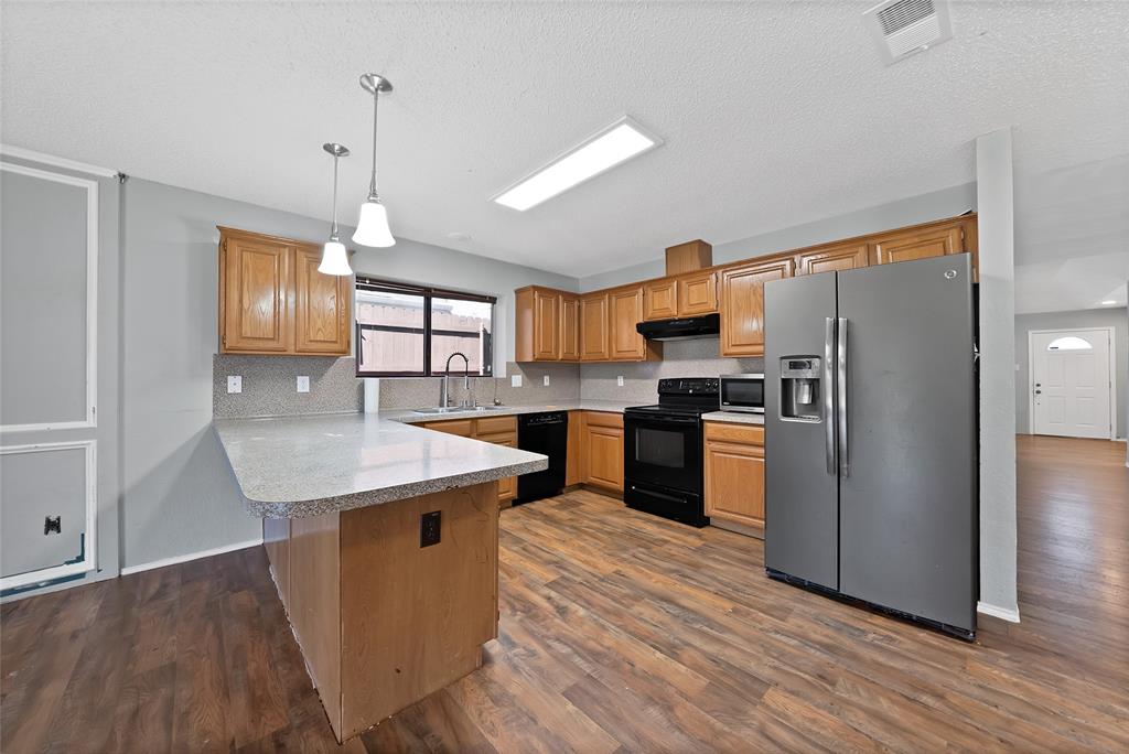 Huntington Village Ph III Add - Residential