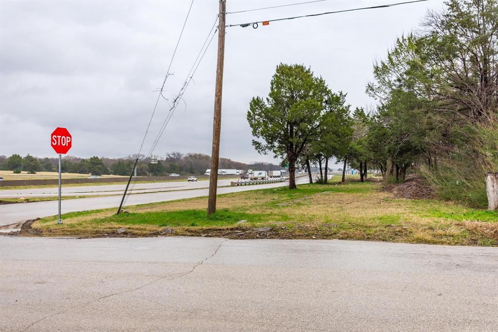 MARIGOLD & L B J FREEWAY - Commercial Sale