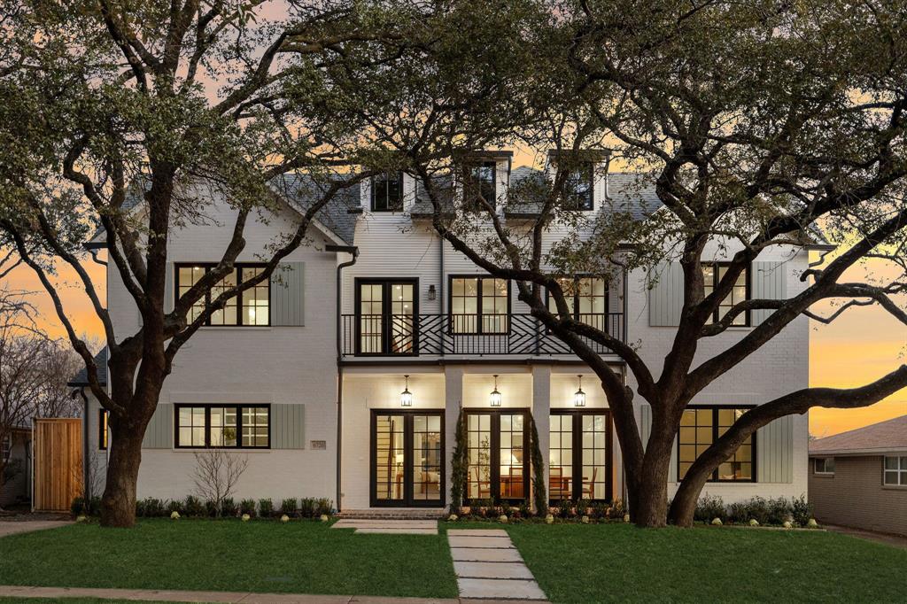 Williams Caruth - Residential