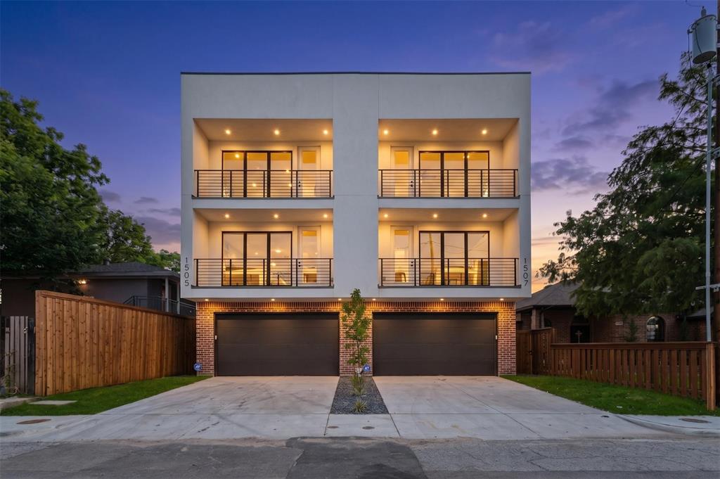 Hollyville - Residential