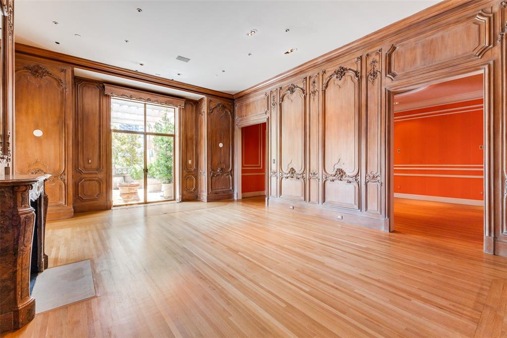 Mansion Residence - Residential