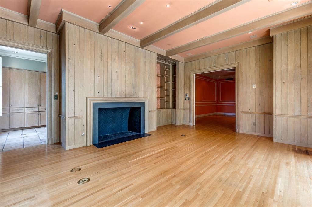 Mansion Residence - Residential