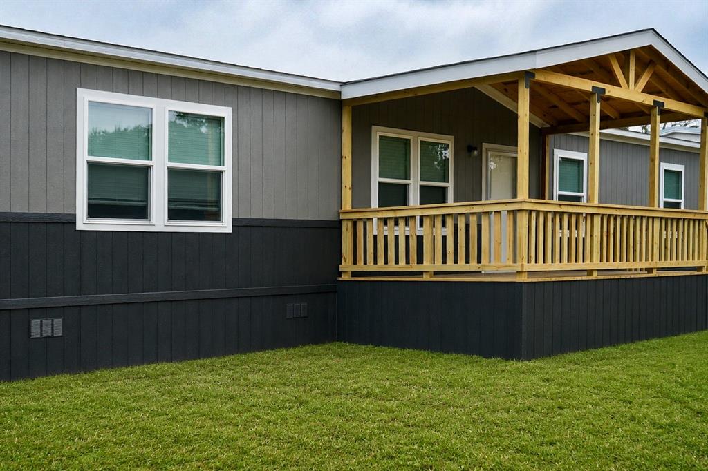 Runaway Bay Unit 7A - Residential