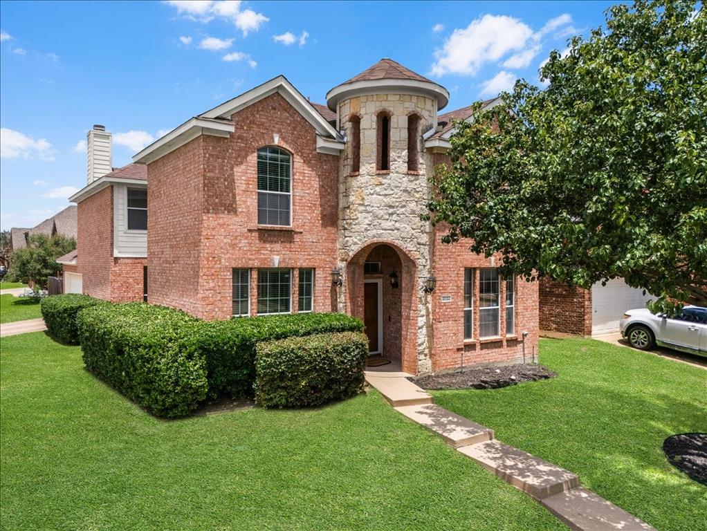 Welcome to 4644 Springway Lane, a home that offers the kind of space and comfort that is hard to find at this price point in South Fort Worth. With over 2,500 square feet, 4 bedrooms, and 3 full baths, this home was designed for everyday living with room to spread out, gather, and enjoy. From the spacious living areas to the generously sized bedrooms, every part of the layout gives you flexibility, function, and a true sense of home from the moment you walk in.
At the center of the home, you’ll find a private courtyard that creates a peaceful retreat right at home perfect for slow mornings with coffee, evening conversations, weekend entertaining, or a quiet space to relax after a long day. The oversized primary suite offers its own sense of comfort with dual “His & Her” closets, giving you the storage and convenience buyers love.
This home has been thoughtfully updated throughout, giving buyers a fresh, clean, and move-in-ready feel. The new owner can simply move in and enjoy the space with added peace of mind. With this much space and a layout that truly fits real life, this is one you’ll want to see in person. 
Schedule your private showing today.