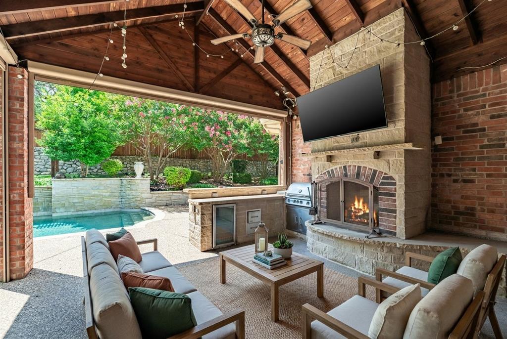 Hackberry Ridge - Residential