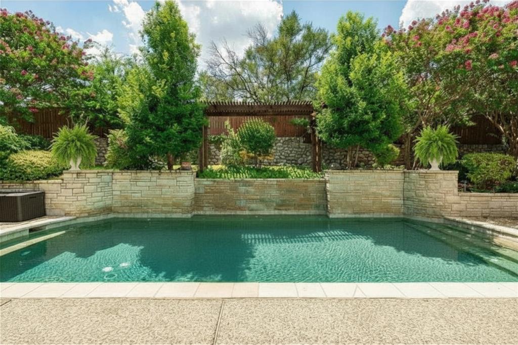Hackberry Ridge - Residential