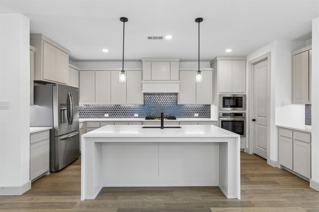 Estates at Stacy Crossing - Residential