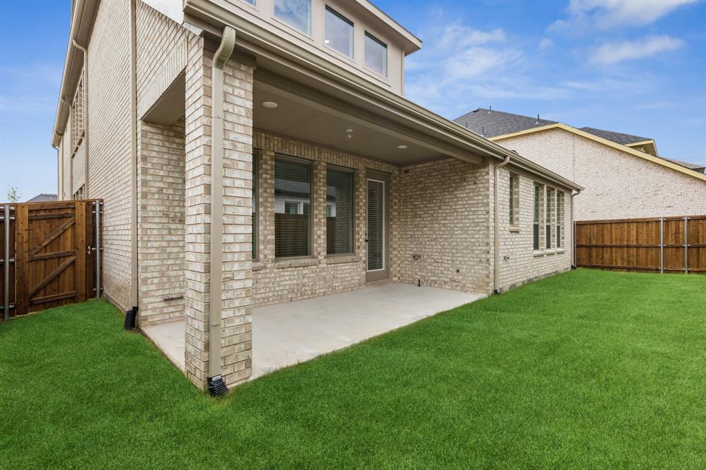 Estates at Stacy Crossing - Residential