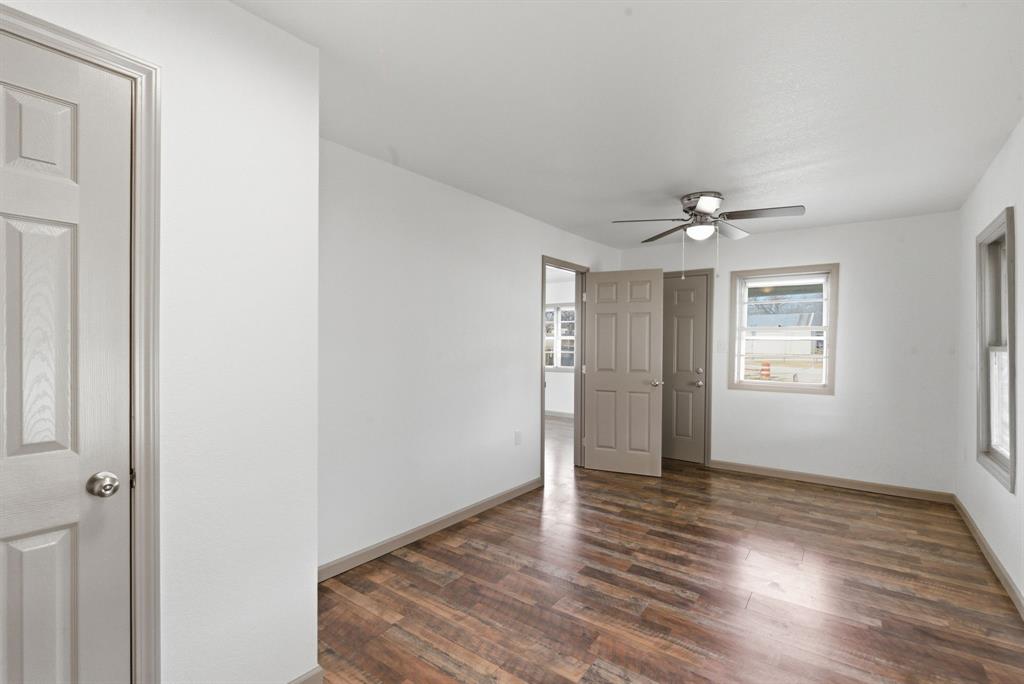 Lipan - Residential