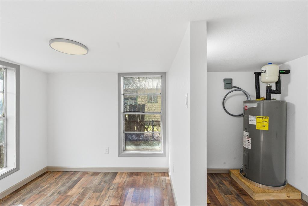 Lipan - Residential