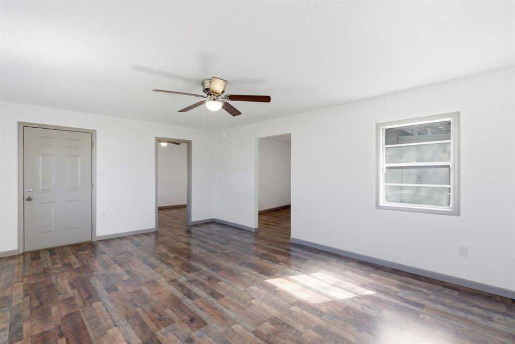 Lipan - Residential