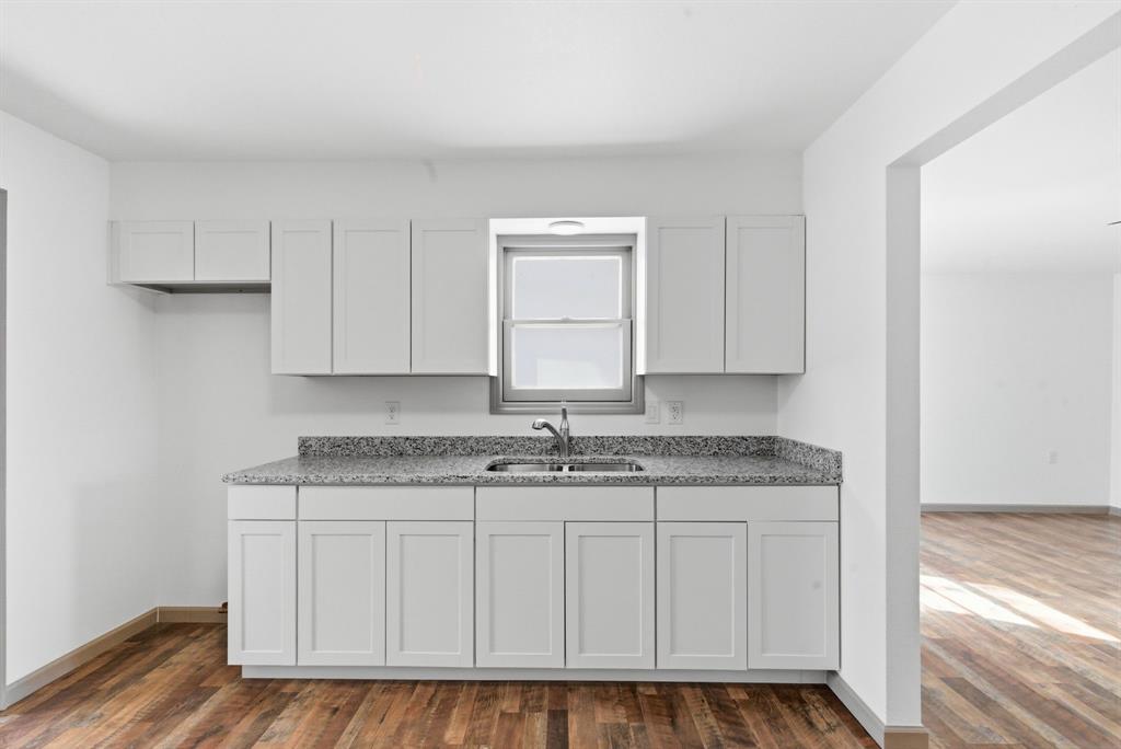 Lipan - Residential