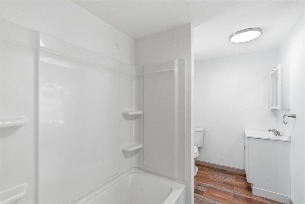 Lipan - Residential