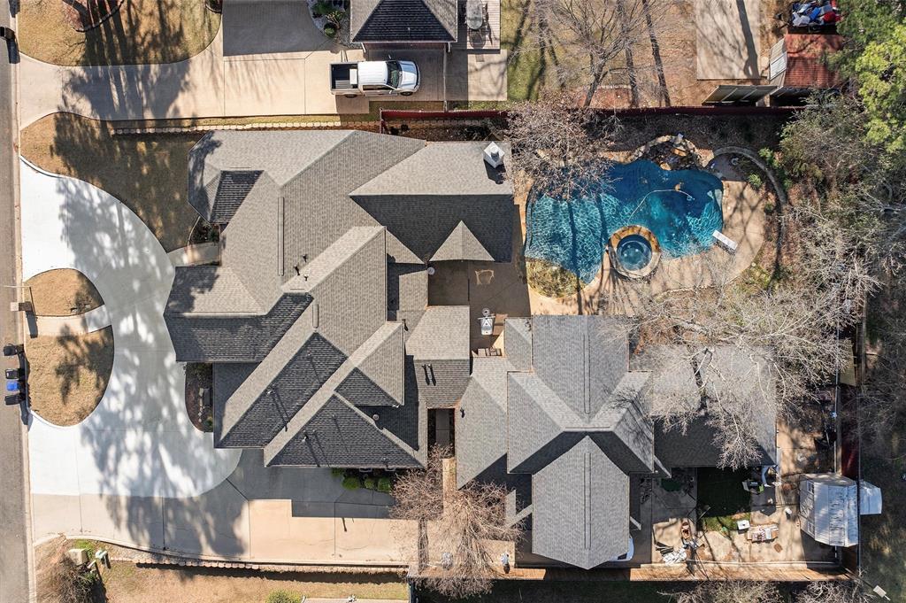 LT 21 BLK 1 HOLLY RIDGE ADDN - Residential