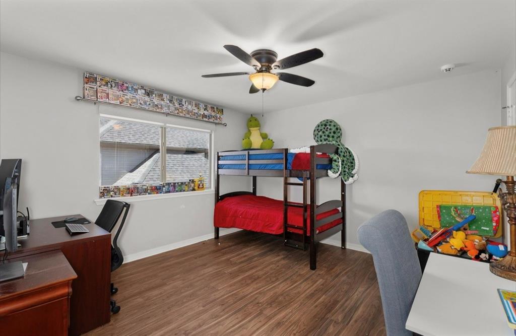 LT 21 BLK 1 HOLLY RIDGE ADDN - Residential