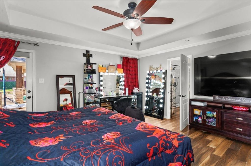 LT 21 BLK 1 HOLLY RIDGE ADDN - Residential
