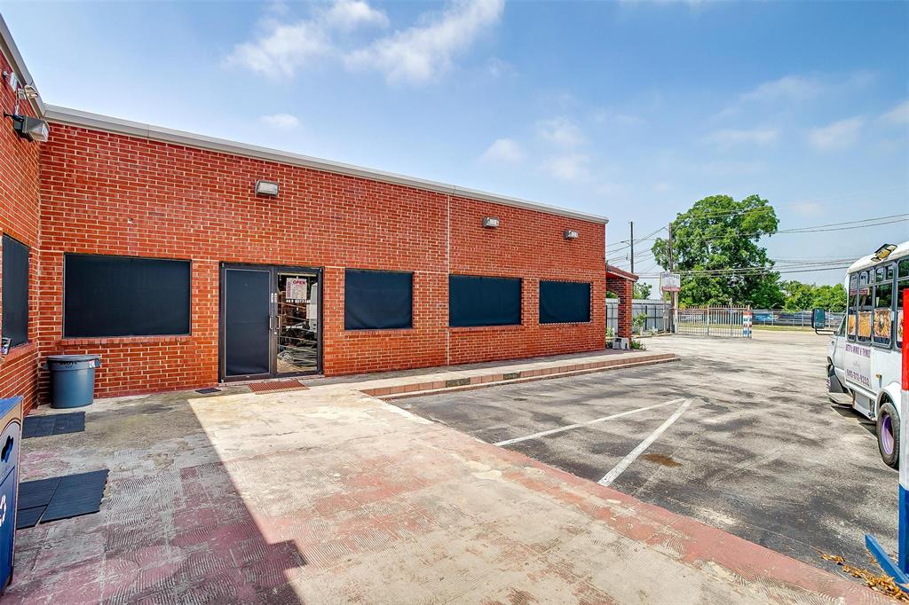 Rosetown Rep - Commercial Sale