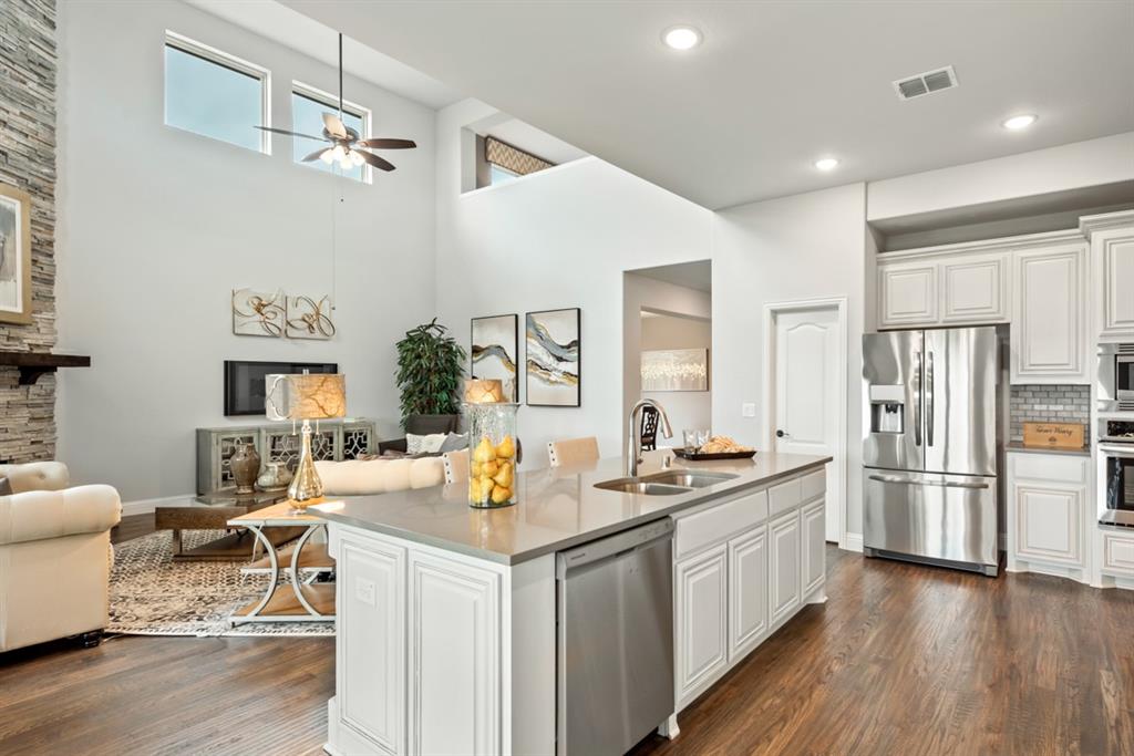 Fox Hollow - Residential