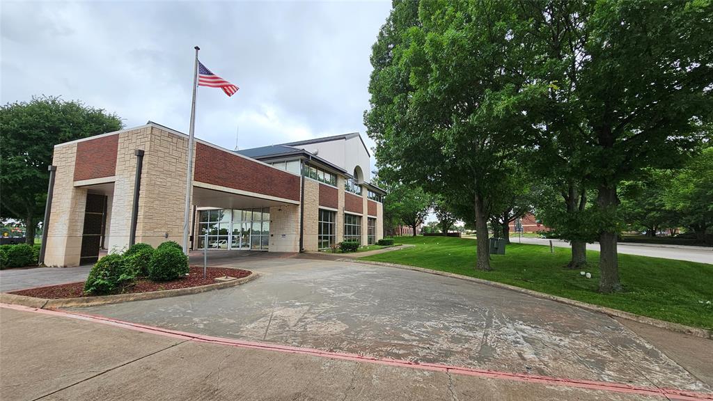 Heritage - Commercial Sale